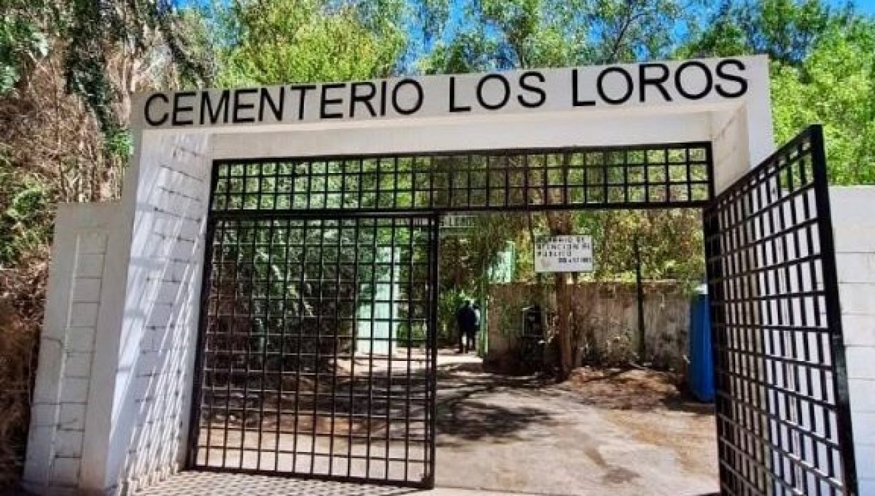 /atacama/municipalidad-de-tierra-amarilla-confirma-apertura-de-cementerios-en-la