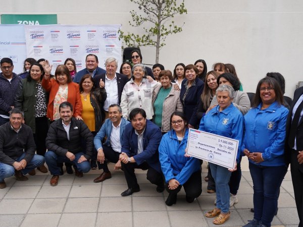 Organizaciones de Curicó reciben Fondo Social Presidente de la Republica