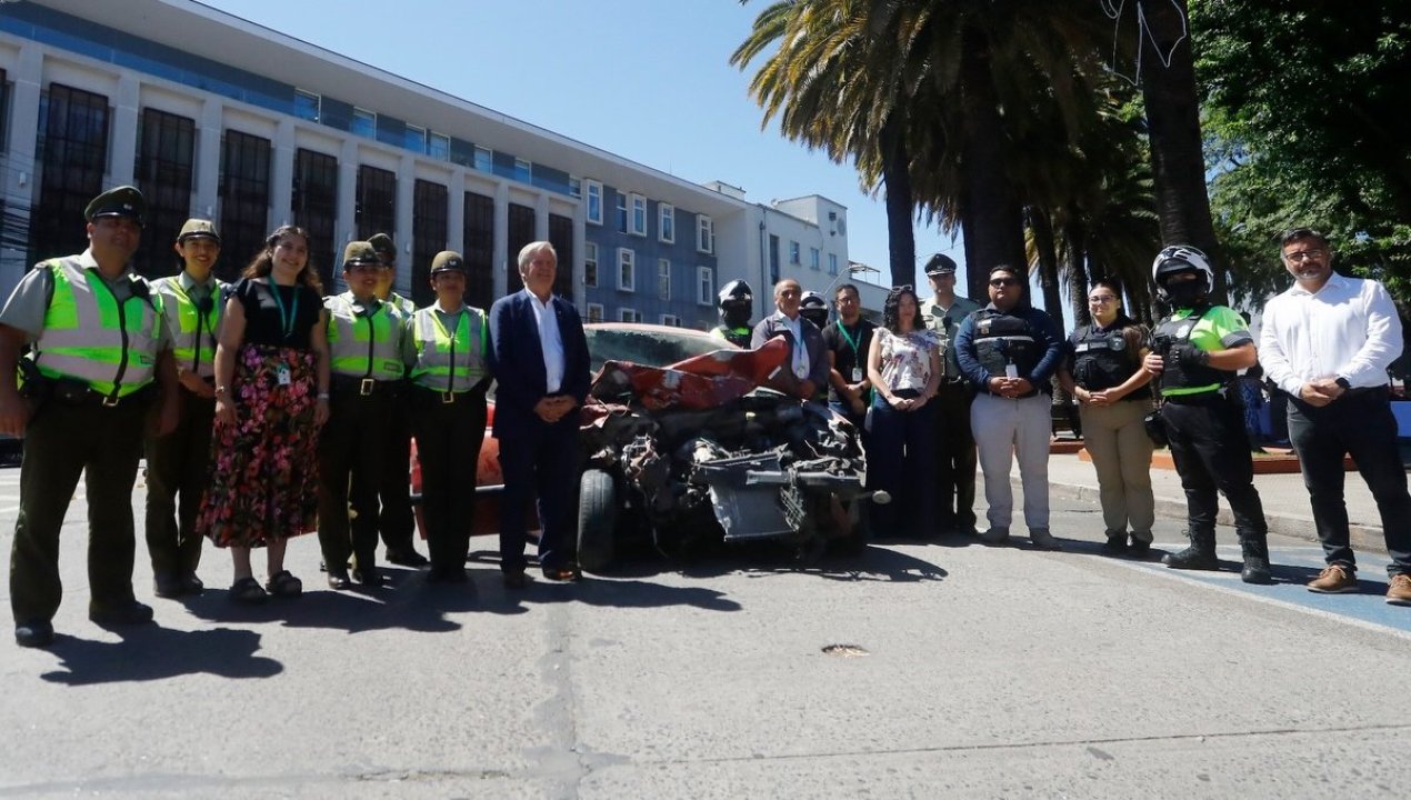 /curico-refuerza-llamado-a-celebrar-con-responsabilidad