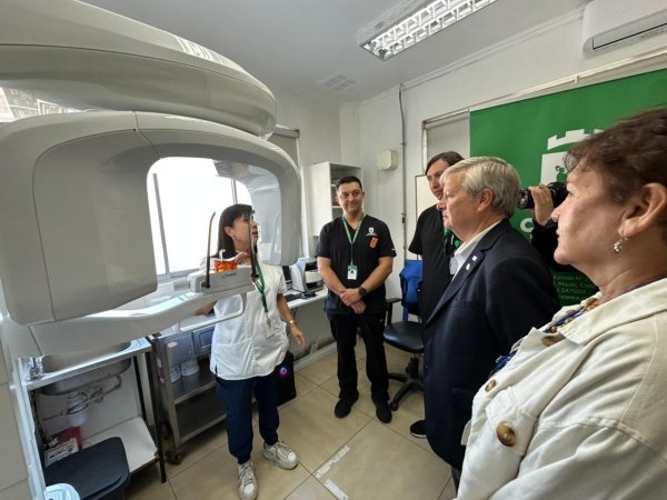 Curicó suma moderno equipo para diagnósticos odontológicos