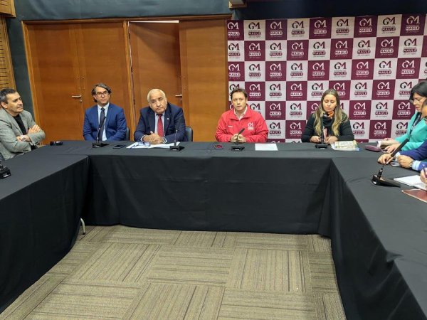 Buscan frenar alza del transporte