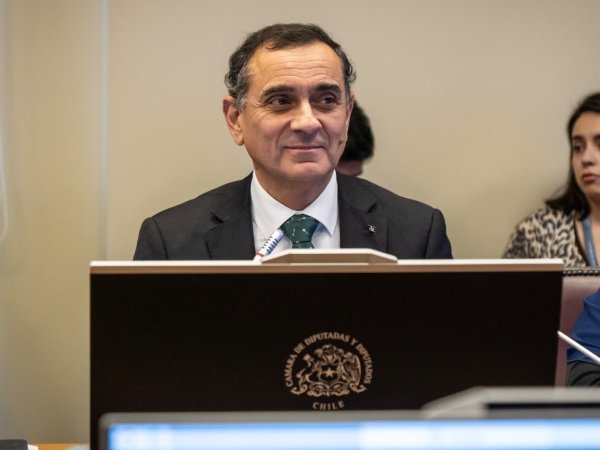 Muñoz plantea 8 medidas por el empleo