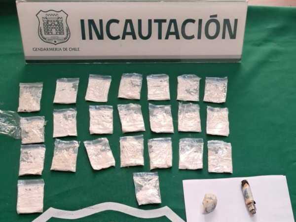 Incautan droga oculta en encomienda destinada a interno en Molina