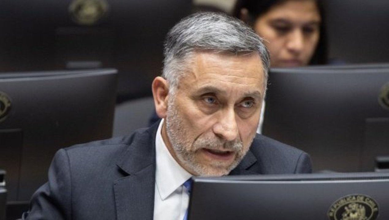 /senador-cristian-vial-respalda-proyecto-para-retirar-rucos-y-recuperar
