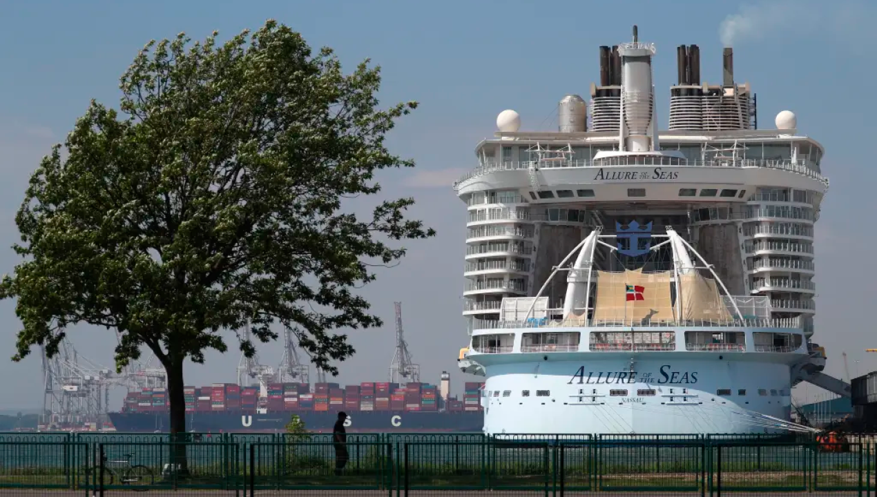 /internacional/estados-unidos/estados-unidos-joven-de-16-anos-muere-tras-caer-desde-un-balcon-en-crucero