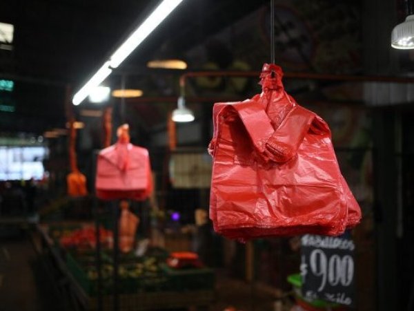 Comercio advierte incertidumbre por Ley de Plásticos ante entrada en vigencia diferida del reglamento