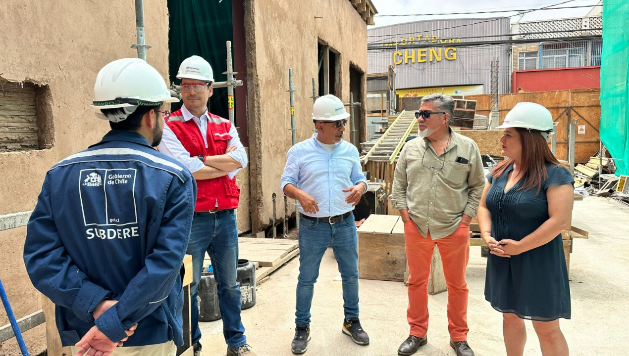 /55-de-avance-presentan-obras-de-restauracion-del-teatro-pedro-de-la-barra